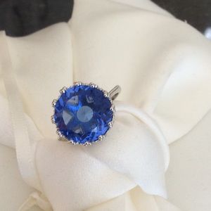Sterling Silver 8.5 CTW Periwinkle Blue Round Tanzanite Ring